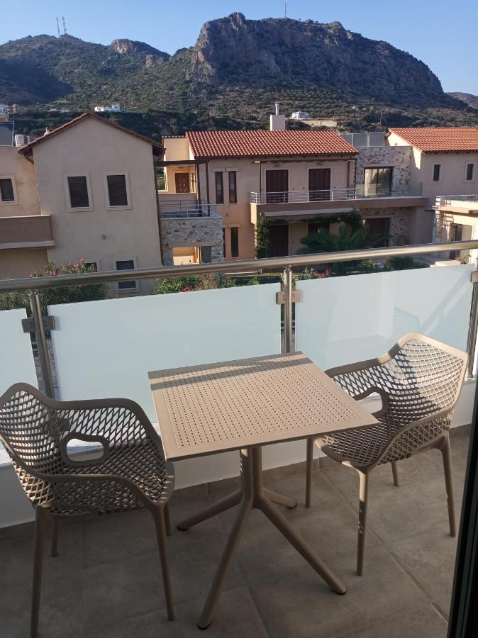 Evriali Comfort Living Палеохора Экстерьер фото