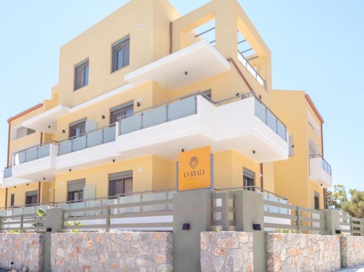 Evriali Comfort Living Палеохора Экстерьер фото