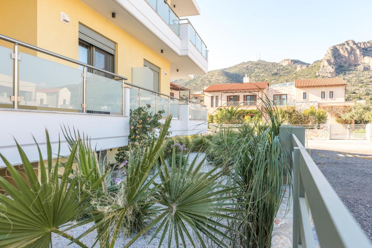 Evriali Comfort Living Палеохора Экстерьер фото